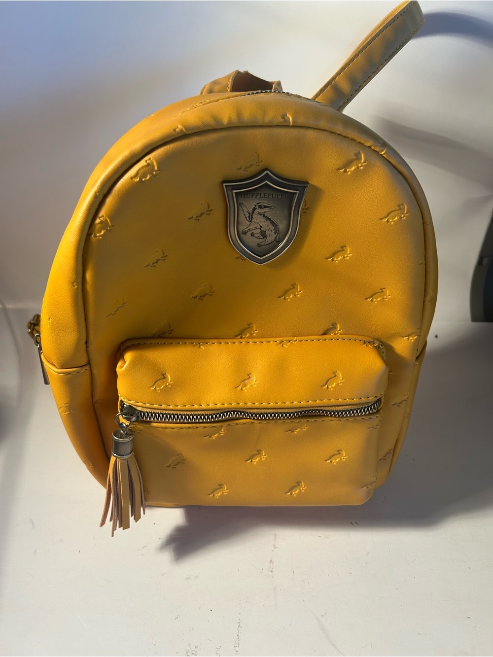Hufflepuff Backpack - Picture 2 of 16
